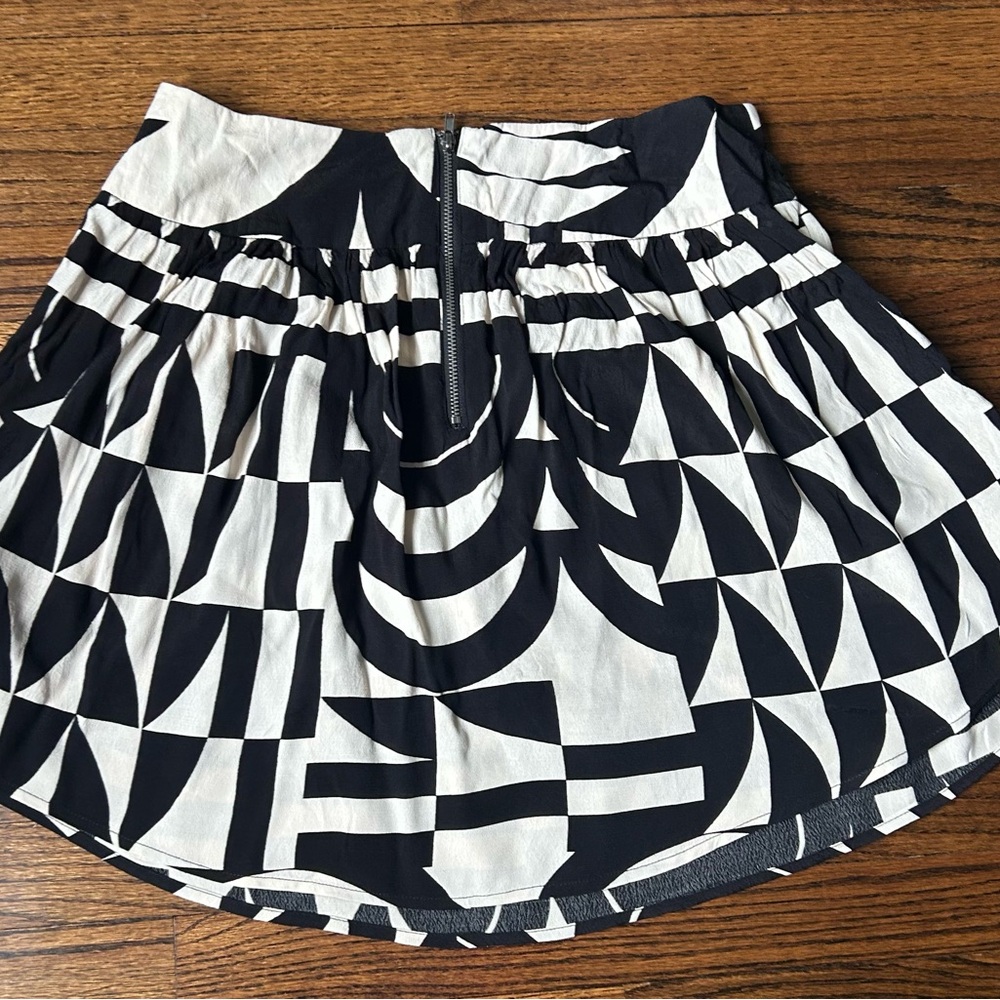 Silence + Noise Black and White Bubble Mini Skirt